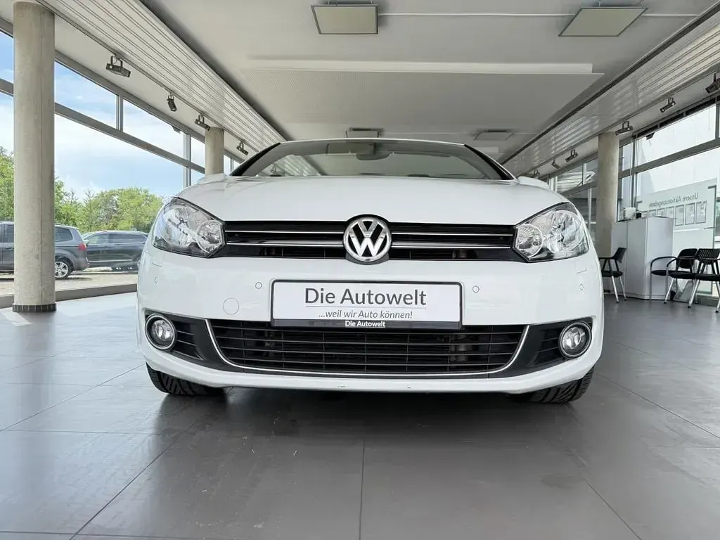 Gebraucht VW Golf Cabriolet 105 PS (77 kW) 2015 Weiß Cabrio
