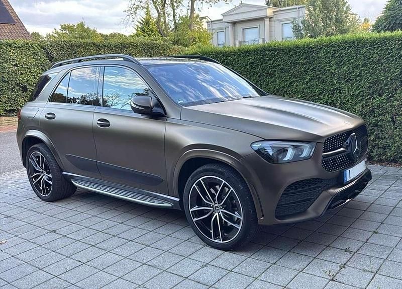 Schwarz Gebraucht 2020 Mercedes GLE400 AMG line SUV | 64.473 € (Etwas zu teuer) - Bild 1/4