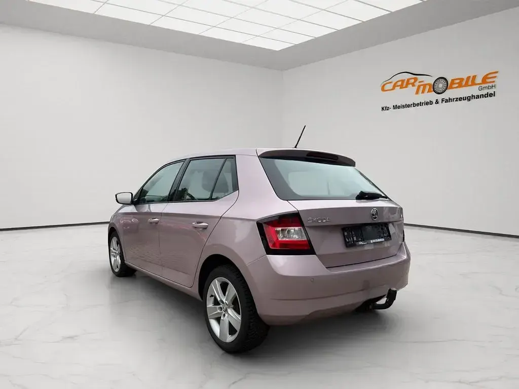 Gebraucht Skoda Fabia Cool Edition 60 PS (44 kW) 2017 Violet Limousine