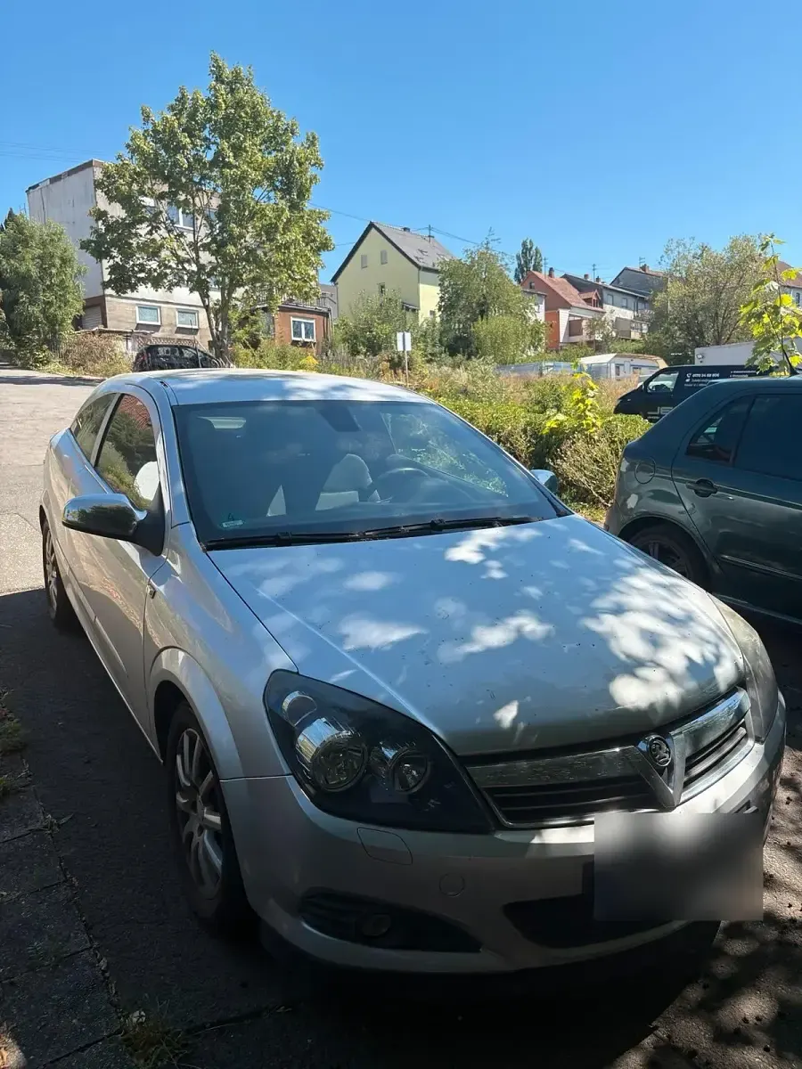 Gebraucht Opel Astra 115 PS (84 kW) 2007 Silber Coupé