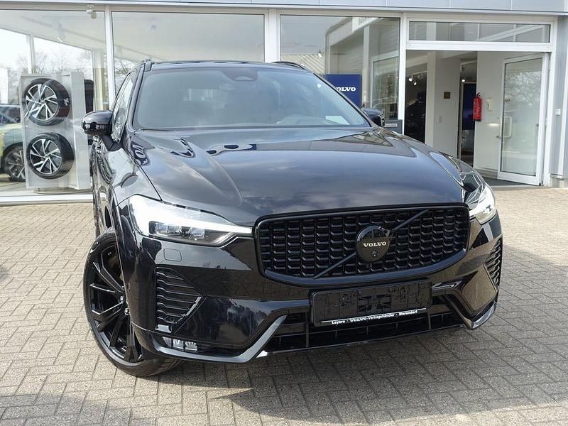 Gebraucht Volvo XC60 Plus 250 PS (183 kW) 2025 Schwarz SUV