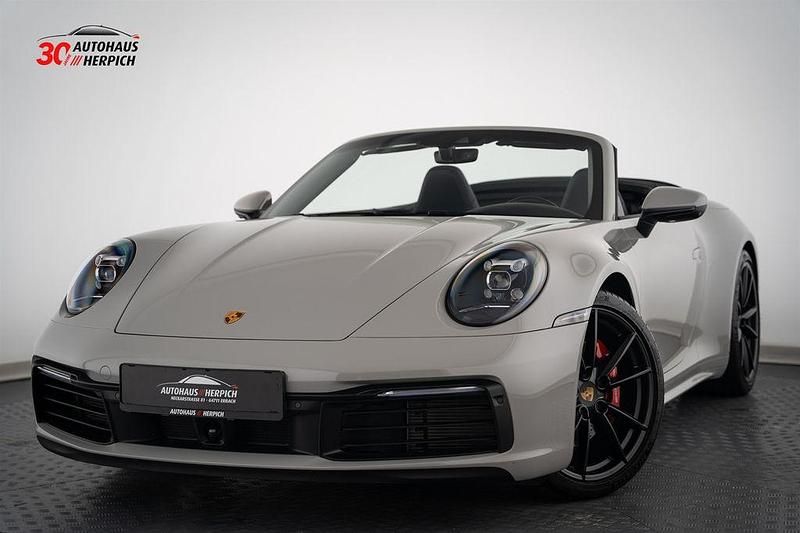 Kreide Gebraucht 2024 Porsche 911 Carrera 4S Cabriolet Cabrio | 159.992 € (Etwas zu teuer) - Bild 1/4