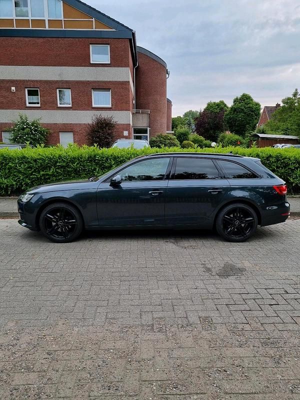 Gebraucht Audi A4 S-Line 150 PS (110 kW) 2016 Kombi