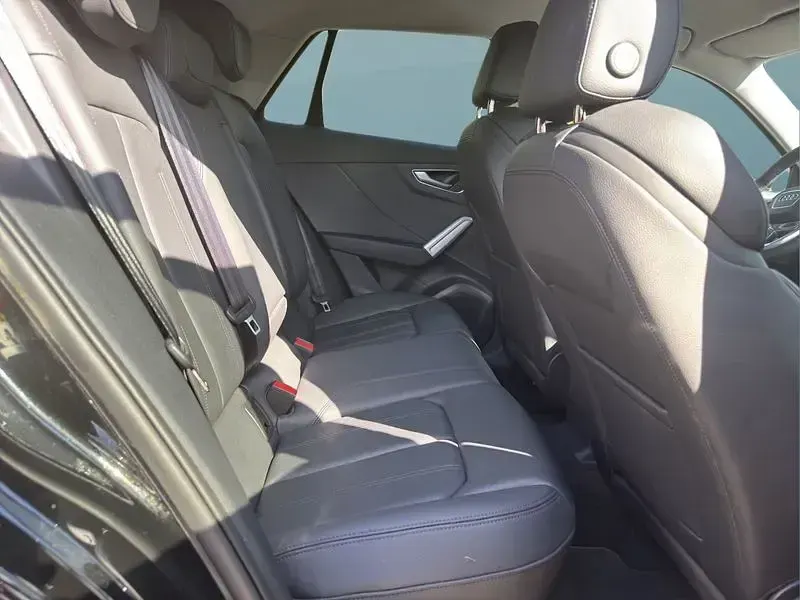 Gebraucht Audi Q2 190 PS (139 kW) 2025 Schwarz SUV