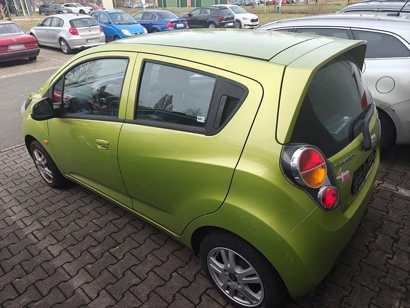 Gebraucht Chevrolet Spark 68 PS (50 kW) 2011 Kleinwagen