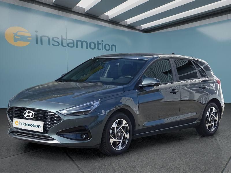 Gebraucht Hyundai i30 99 PS (72 kW) 2024 Grün Kleinwagen