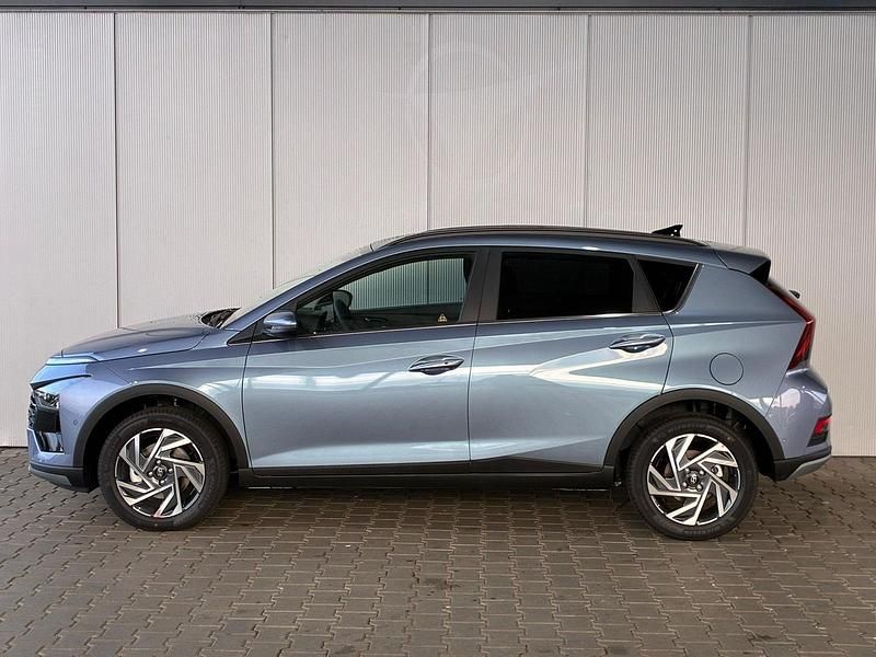 Neu Hyundai Bayon Premium 101 PS (74 kW) 2025 Vibrant blue SUV