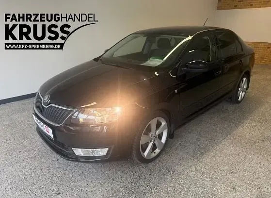 Gebraucht Skoda Rapid Elegance 122 PS (89 kW) 2013 Schwarz Kleinwagen