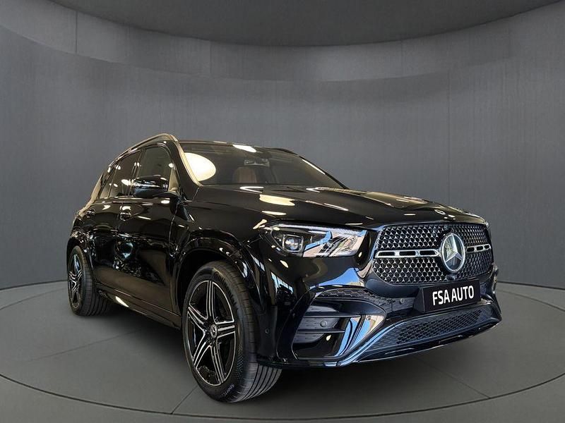 Gebraucht Mercedes GLE400 252 PS (185 kW) 2024 Schwarz SUV