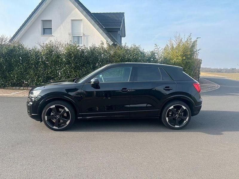 Używany Audi Q2 Sport 190 KM (139 kW) 2018 Czarny SUV