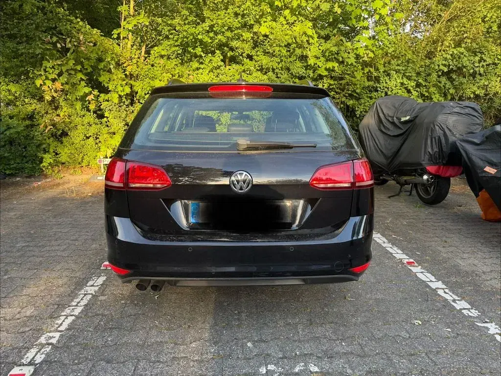 Gebraucht VW Golf VII Comfortline 150 PS (110 kW) 2014 Schwarz Kombi