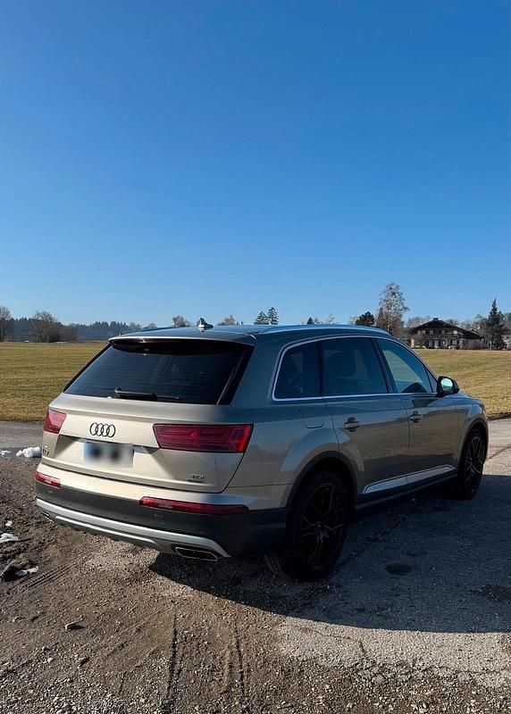Gebraucht Audi Q7 272 PS (200 kW) 2016 Beige SUV