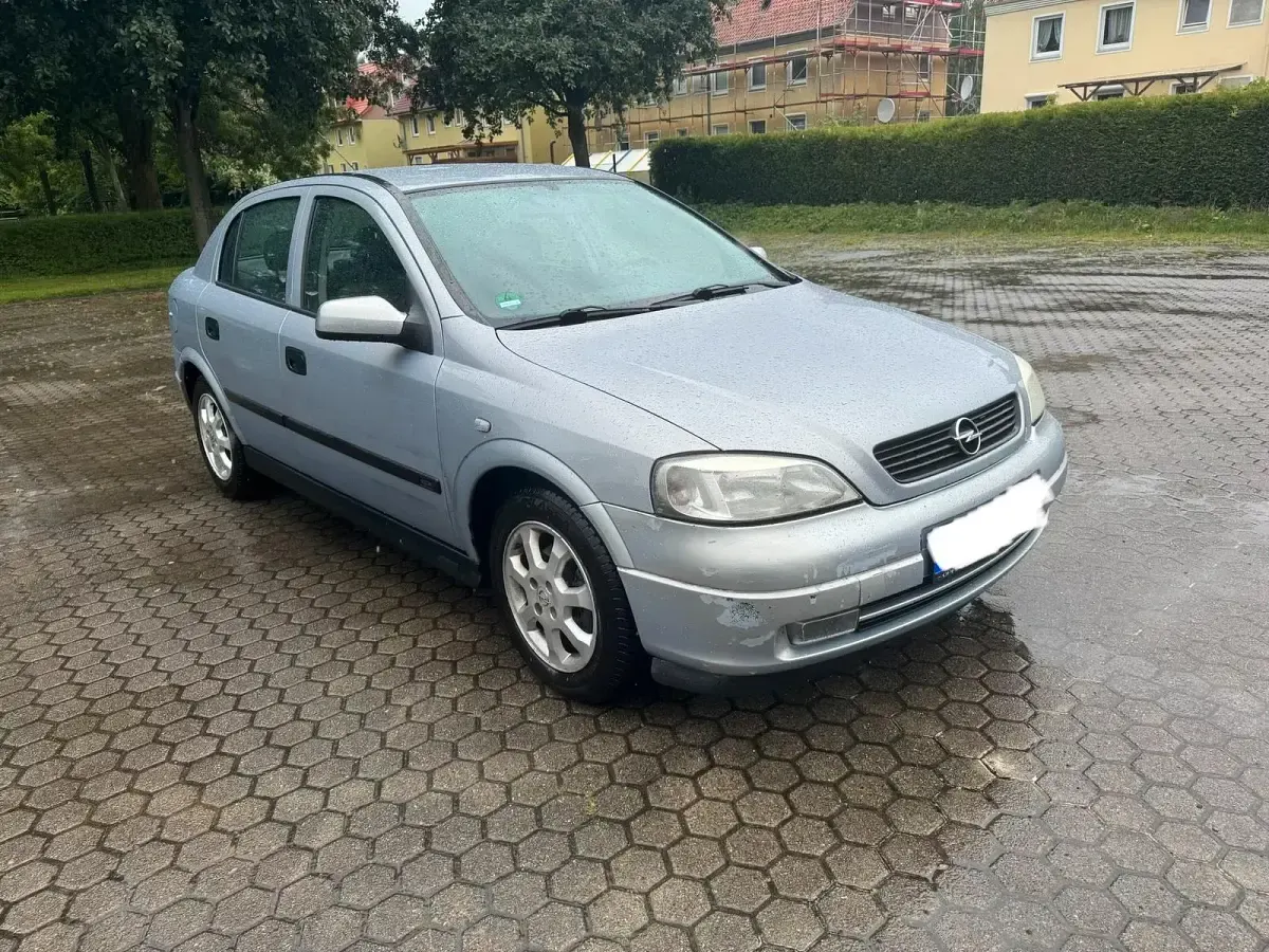 Gebraucht Opel Astra 85 PS (62 kW) 2001 Grau Limousine