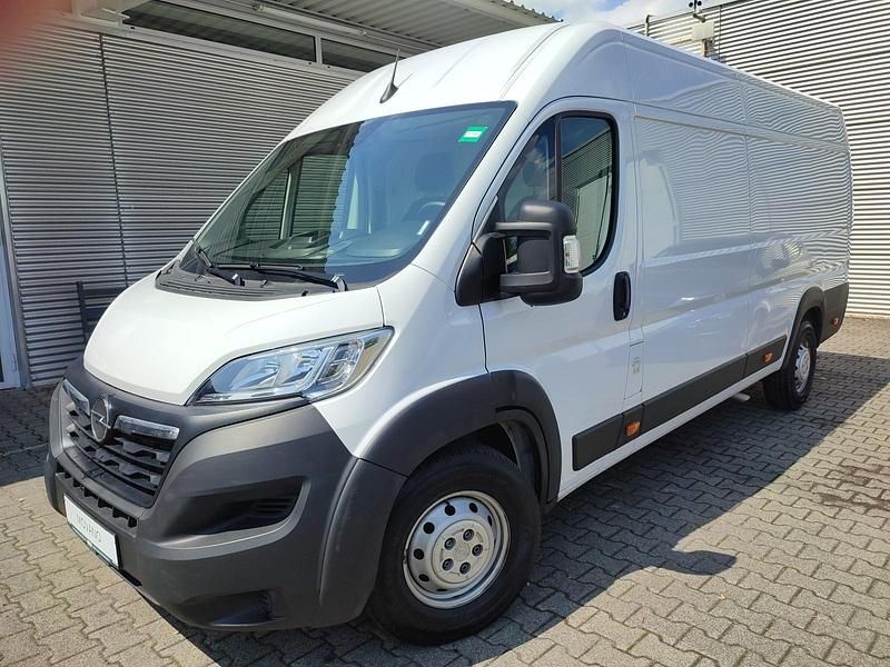 Gebraucht Opel Movano 165 PS (121 kW) 2024 Lackierung weiss icy/typ aussenverkleidung spiegel flach standard Van