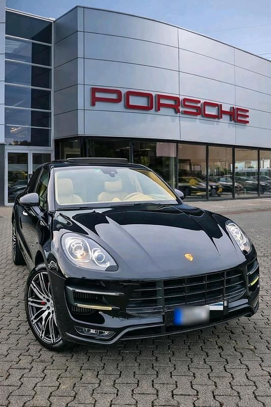 Gebraucht Porsche Macan Turbo 400 PS (294 kW) 2016 SUV