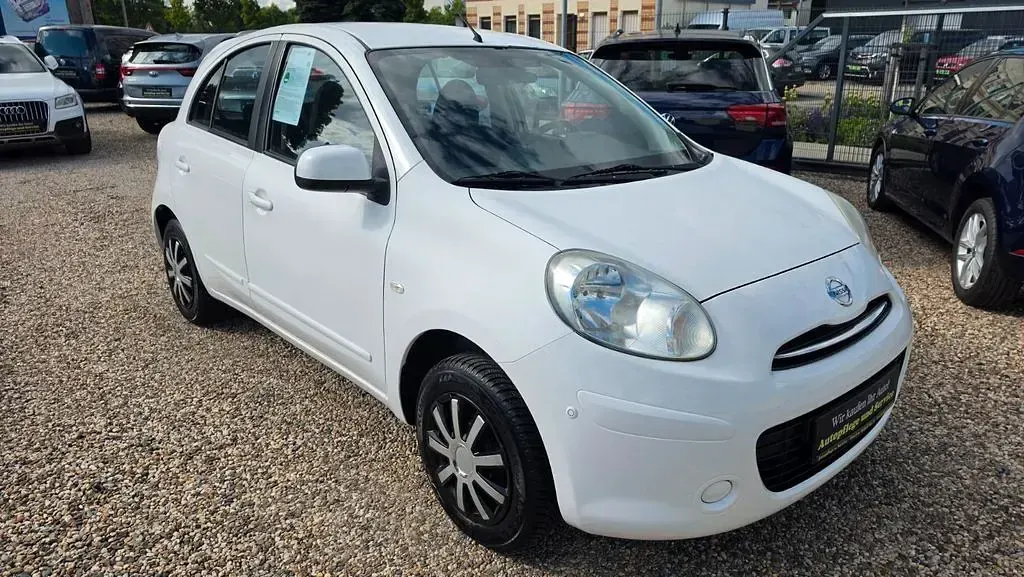 Gebraucht Nissan Micra Acenta 80 PS (58 kW) 2012 Weiß Kleinwagen
