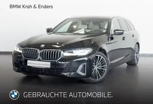 Gebraucht BMW 520 Luxury Line 197 PS (144 kW) 2021 Black sapphire metallic (schwarz) Kombi