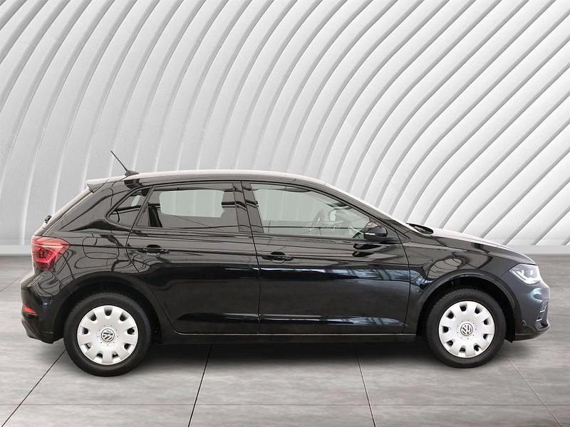 Używany VW Polo Style 95 KM (69 kW) 2022 Czarny Hatchback