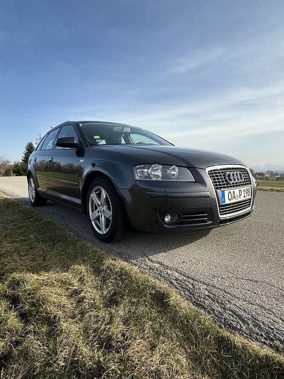 Gebraucht Audi A3 140 PS (102 kW) 2006 Grau Kleinwagen