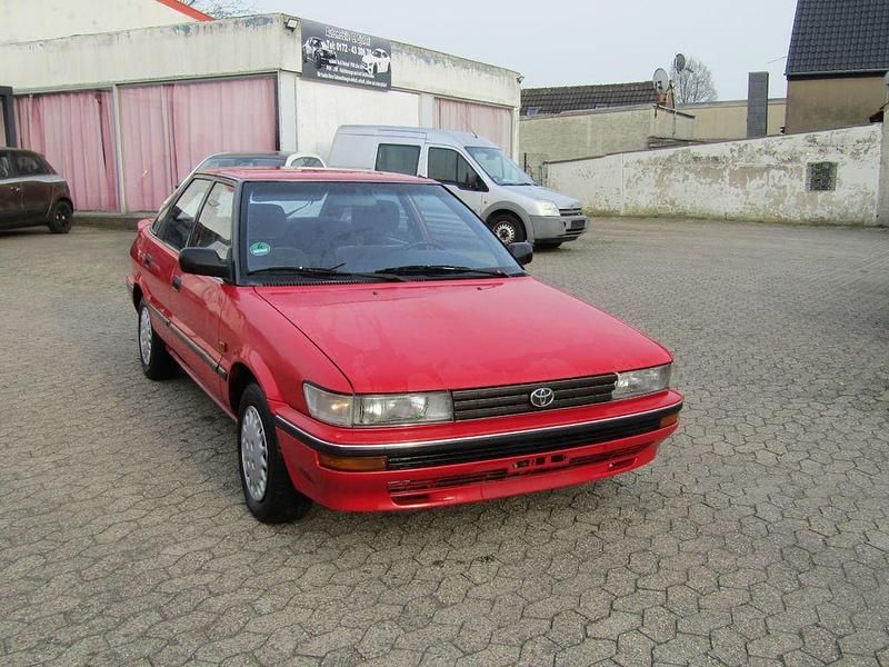 Gebraucht Toyota Corolla 105 PS (77 kW) 1991 Rot Limousine