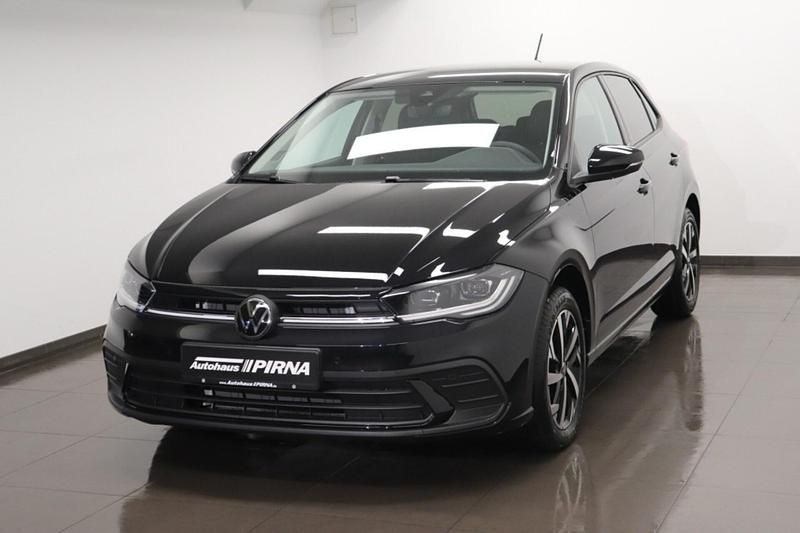 Gebraucht VW Polo Move 95 PS (69 kW) 2024 Schwarz Limousine