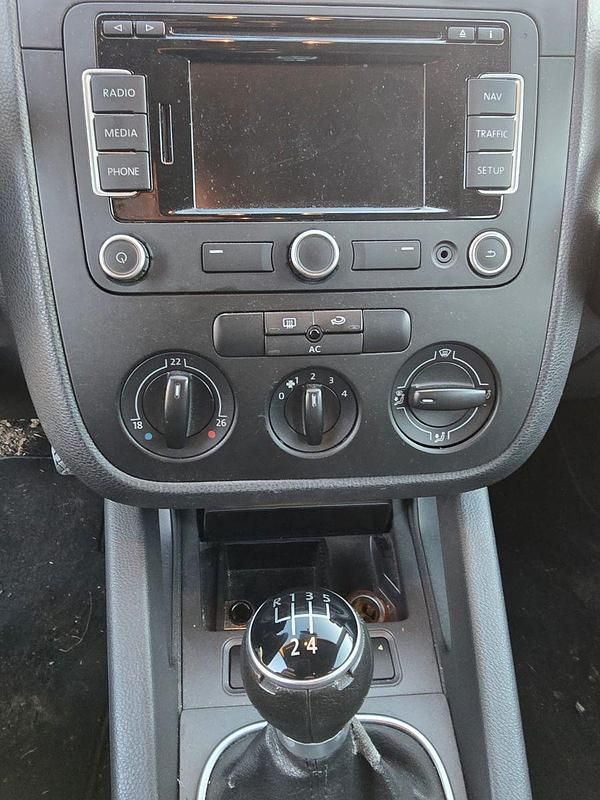 Gebraucht VW Golf V Individual 105 PS (77 kW) 2008 Silber Kombi