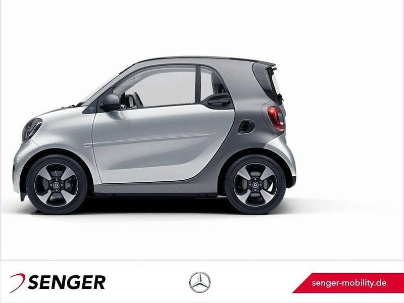 Gebraucht Smart ForTwo Electric Drive Passion Premium 60 kW (82 PS) 2022 Silber Kleinwagen