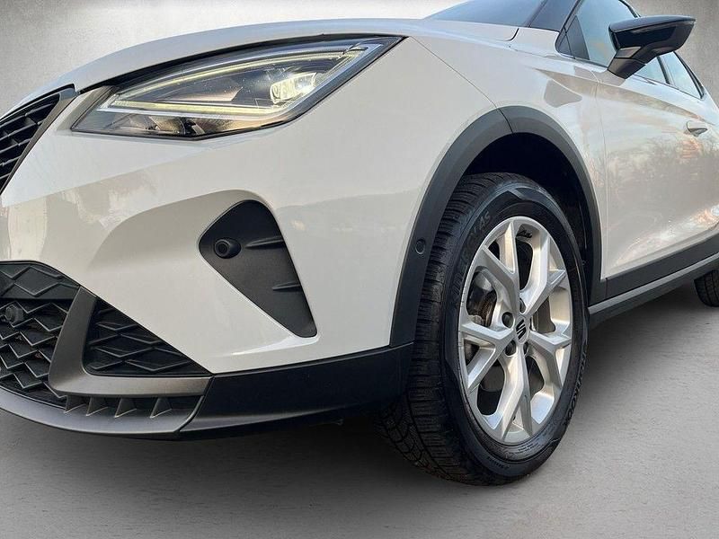 Gebraucht Seat Arona FR 150 PS (110 kW) 2024 "nevada" weiss SUV