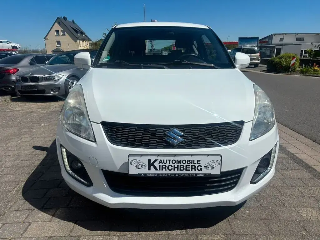 Usata Suzuki Swift Basic 94 CV (69 kW) 2016 Bianco Utilitaria