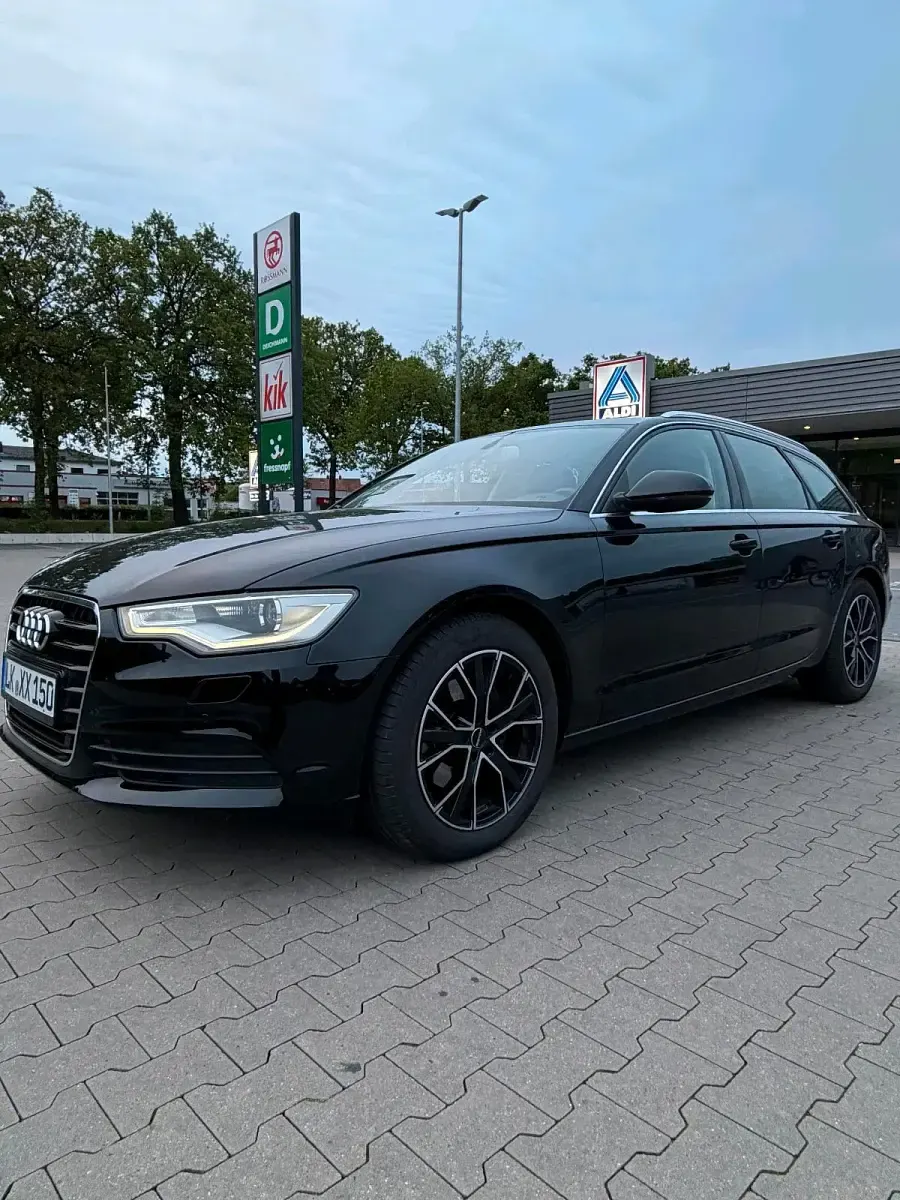 Gebraucht Audi A6 176 PS (129 kW) 2012 Schwarz Kombi