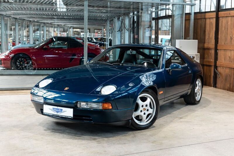 Amazon grün metallic Gebraucht 1992 Porsche 928 Coupé | 96.999 € - Bild 1/4