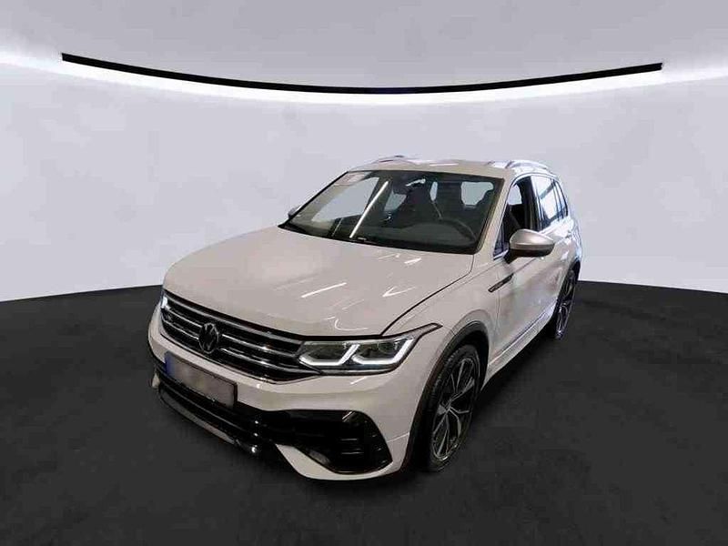 Gebraucht VW Tiguan R 320 PS (235 kW) 2023 Pure white SUV