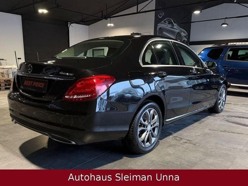 Gebraucht Mercedes C250 204 PS (150 kW) 2016 Schwarz Limousine