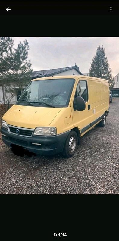 Gelb Gebraucht 2002 Fiat Ducato Van | 6.000 € (Teuer) - Bild 1/4