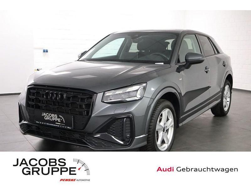 Grau Gebraucht 2024 Audi Q2 S-Line SUV | 31.960 € (Fairer Preis) - Bild 1/4