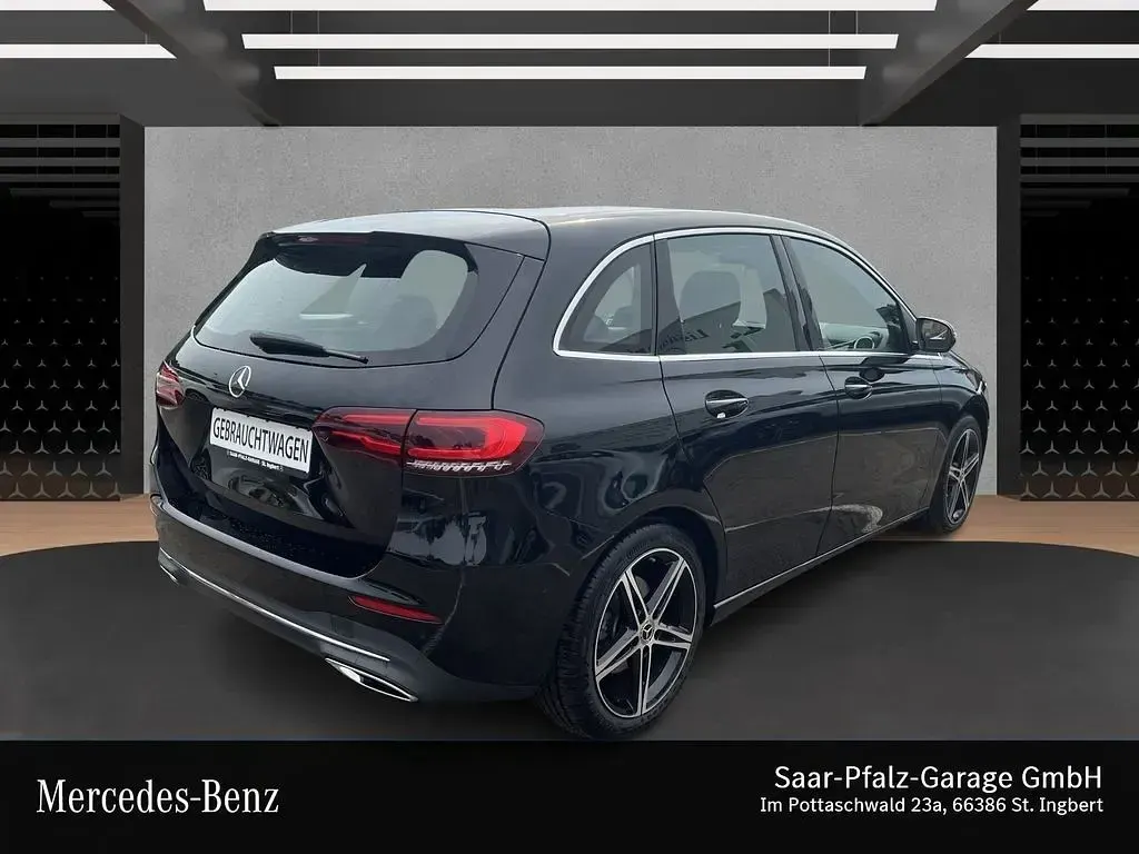 Gebraucht Mercedes B220 Progressive 190 PS (139 kW) 2019 Kosmosschwarz Kleinwagen