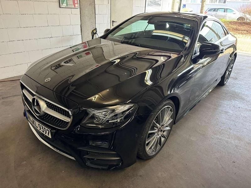 Gebraucht Mercedes E400 AMG 333 PS (244 kW) 2017 Obsidianschwarz  metalliclack Coupé