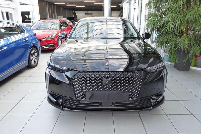 Gebraucht DS Automobiles DS4 Performance 131 PS (96 kW) 2023 Schwarz Limousine