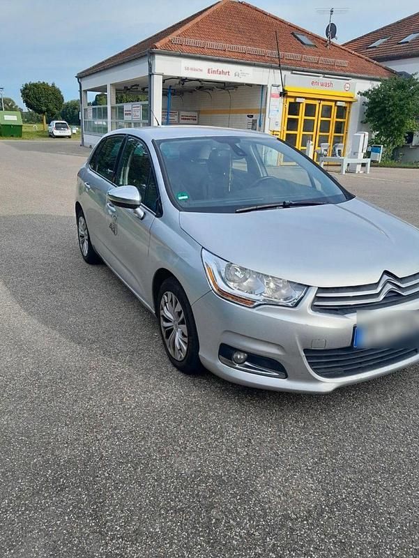 Silber Gebraucht 2013 Citroën C4 Limousine | 3.450 € (Fairer Preis) - Bild 1/4