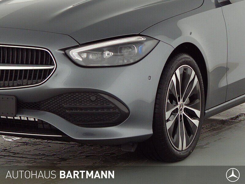 Gebraucht Mercedes C400 Avantgarde 381 PS (280 kW) 2022 Lack selenitgrau Limousine
