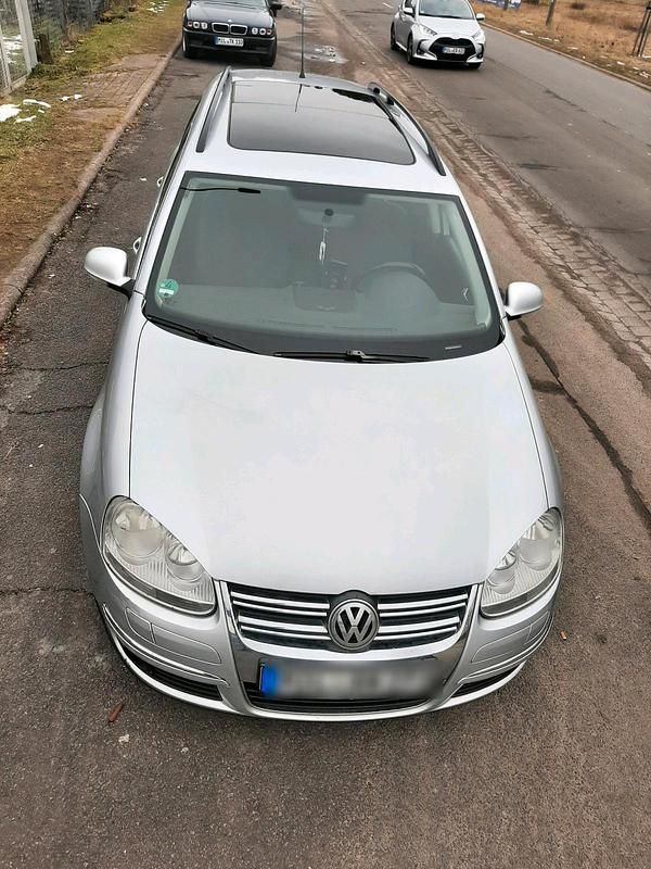 Gebraucht VW Golf V 140 PS (102 kW) 2008 Silber Kombi
