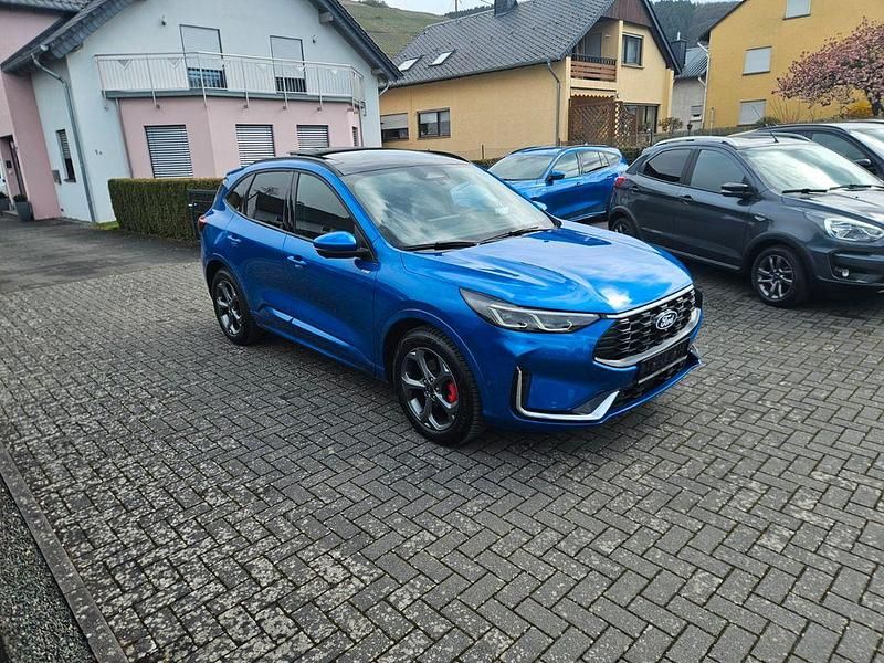 Gebraucht Ford Kuga ST-Line X 186 PS (136 kW) 2024 Blau SUV