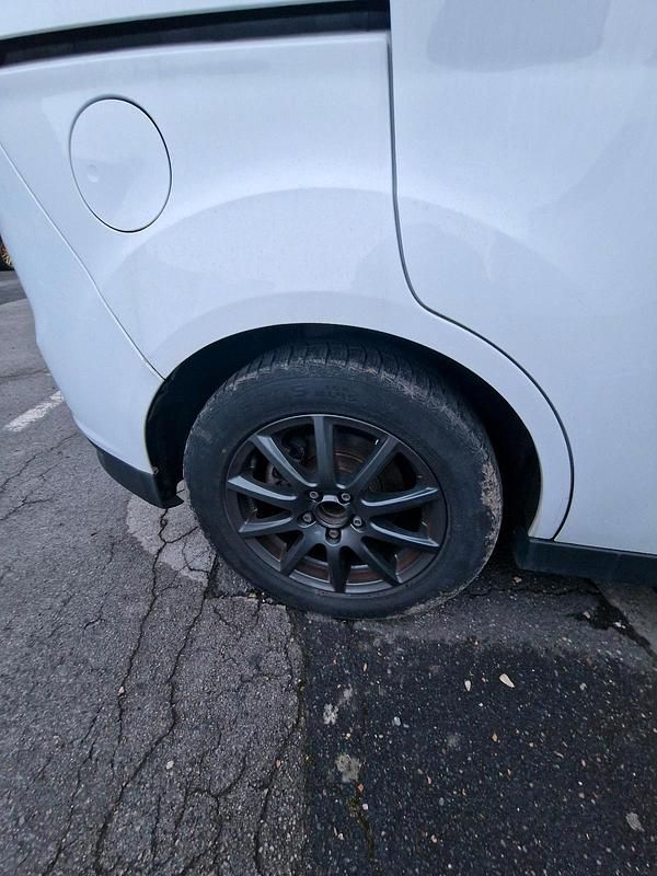 Gebraucht Ford Grand C-Max Titanium 140 PS (102 kW) 2014 Weiß Van / Kleinbus