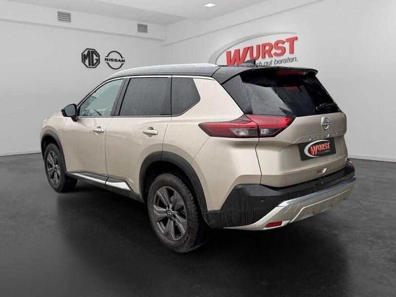 Gebraucht Nissan X-Trail Tekna+ 163 PS (119 kW) 2024 Beige SUV