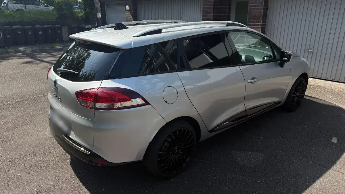 Gebraucht Renault Clio IV Life 75 PS (55 kW) 2018 Grau Kleinwagen
