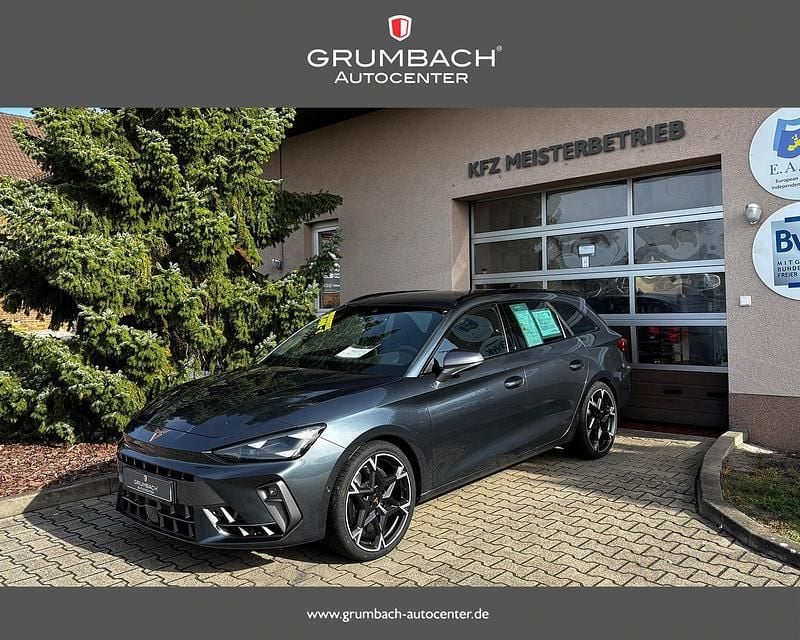 Neu Cupra Leon VZ 333 PS (244 kW) 2025 S7 magnetic tech metallic Kombi