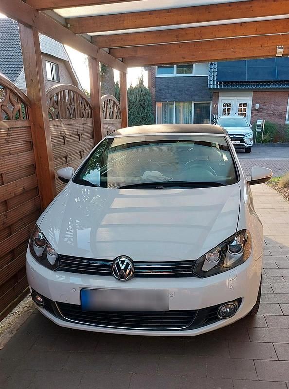 Gebraucht VW Golf Exclusive 160 PS (117 kW) 2011 Weiß Cabrio
