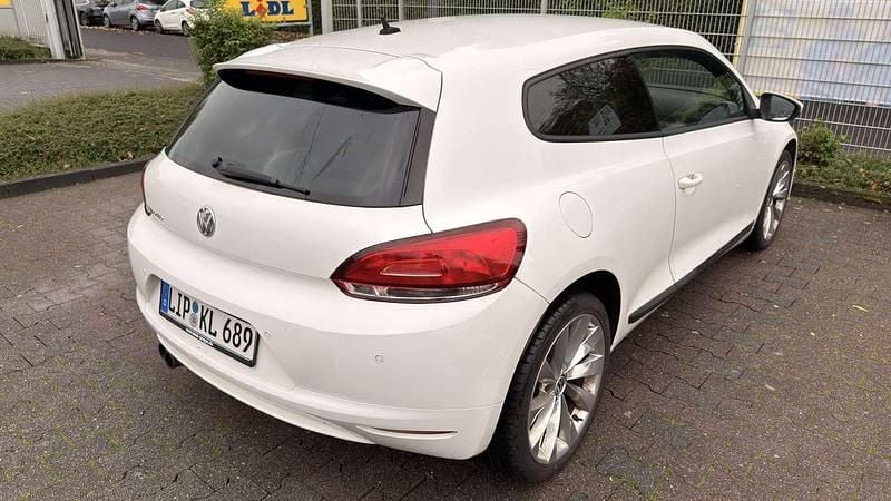 Gebraucht VW Scirocco 160 PS (117 kW) 2009 Weiß Coupé