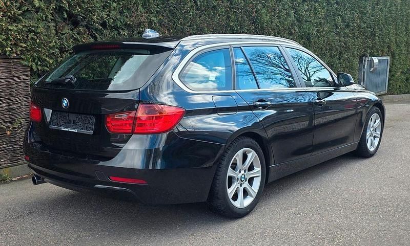 Gebraucht BMW 320 Performance 184 PS (135 kW) 2013 Schwarz Kombi