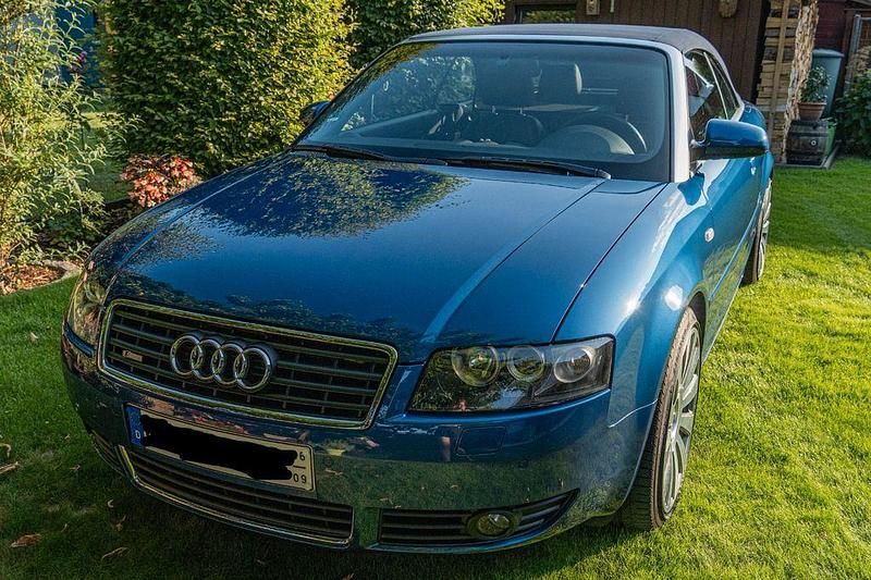 Gebraucht Audi A4 Cabriolet Design 170 PS (125 kW) 2003 Blau Cabrio